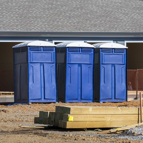 how can i report damages or issues with the porta potties during my rental period in Elk Ridge Utah